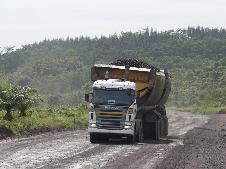  Scania R580 6x4 2005 года  (фото 9 из 14)